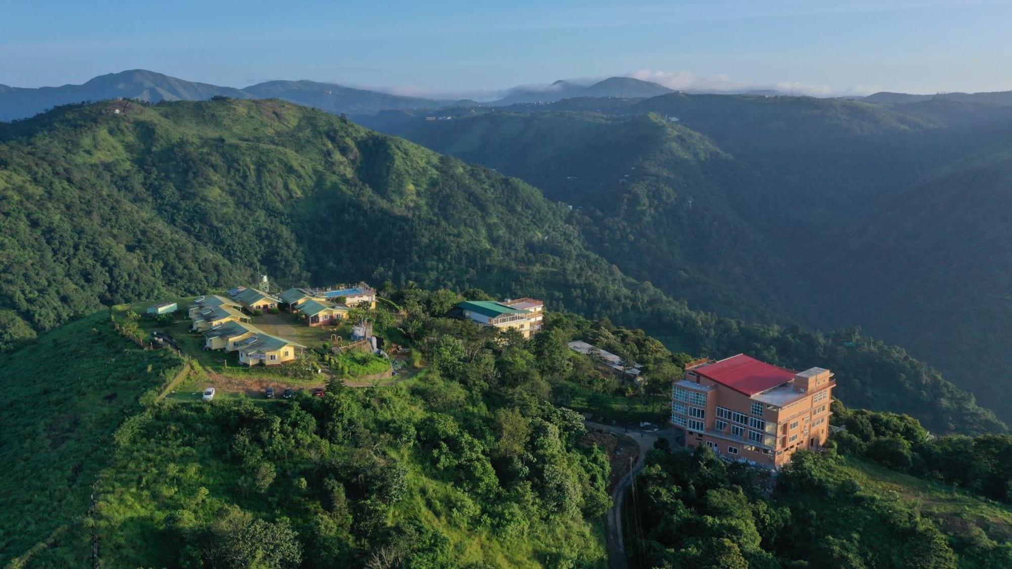 Pagoda Plantation Resort Pirmed Bagian luar foto