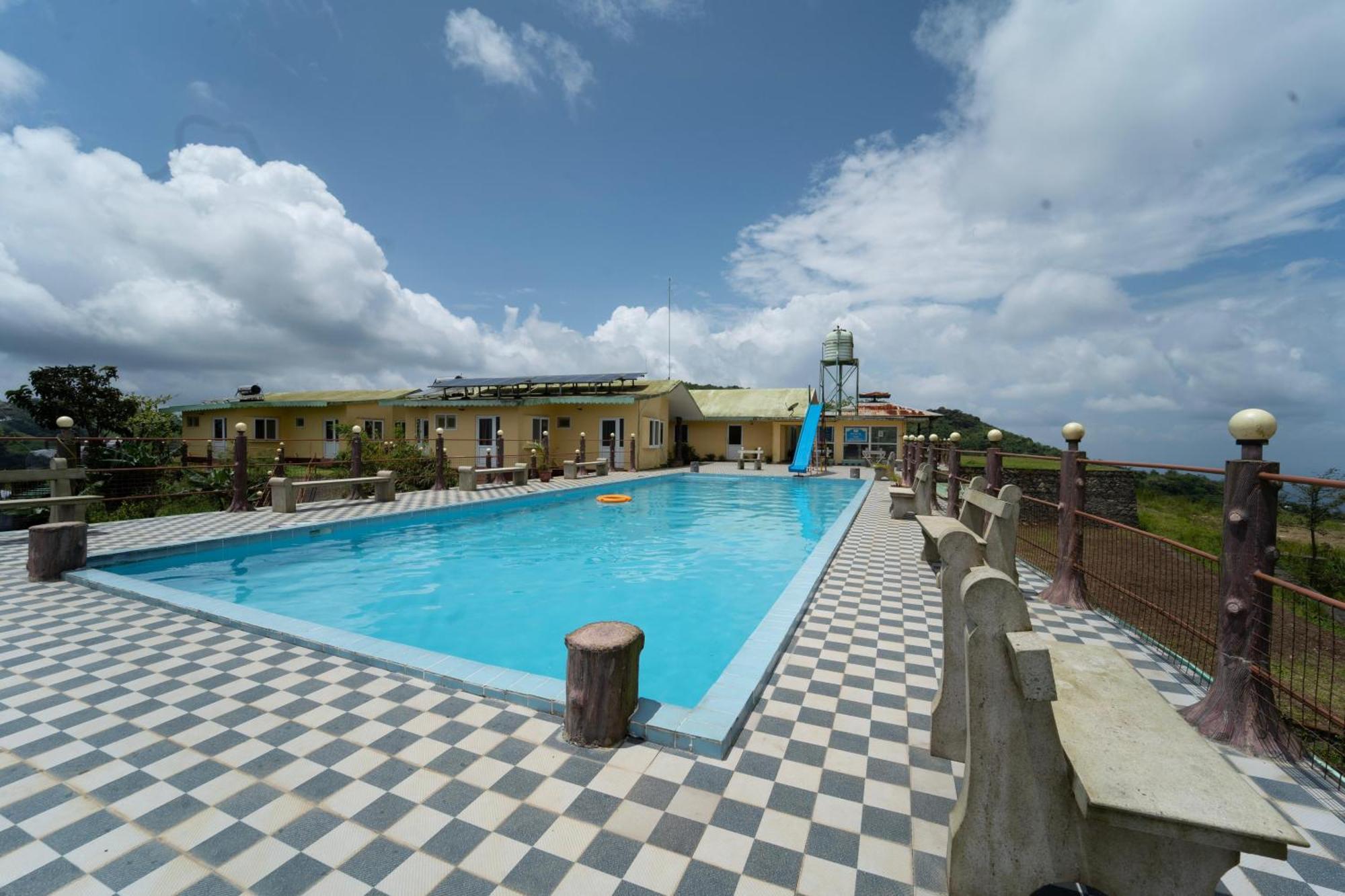 Pagoda Plantation Resort Pirmed Bagian luar foto