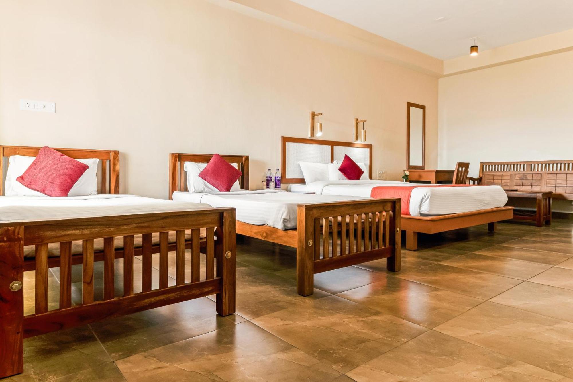 Pagoda Plantation Resort Pirmed Bagian luar foto