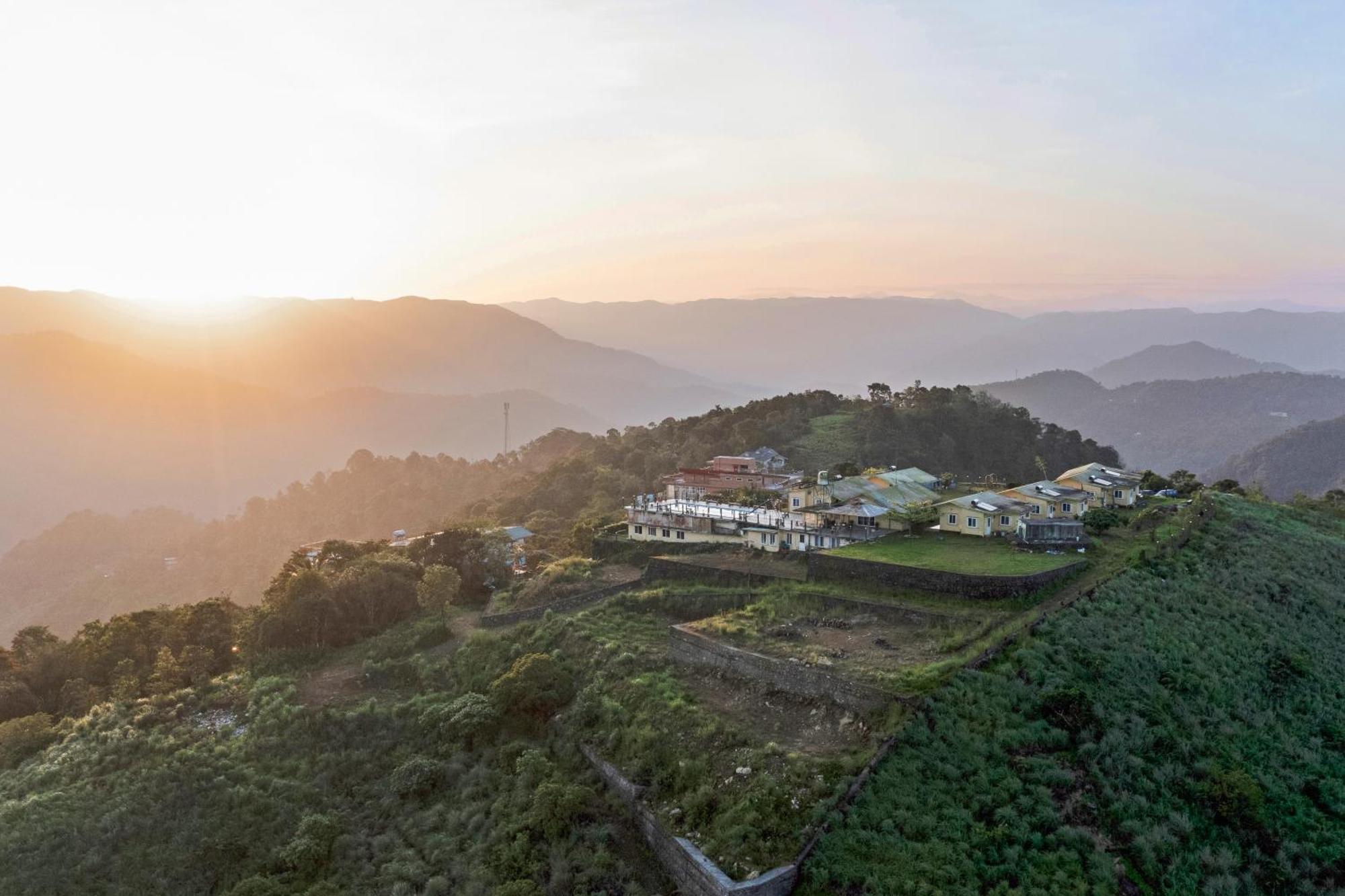 Pagoda Plantation Resort Pirmed Bagian luar foto